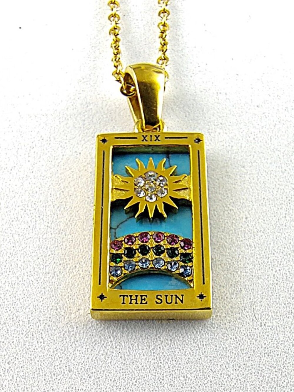 NWOT The Sun Tarot Card Necklace